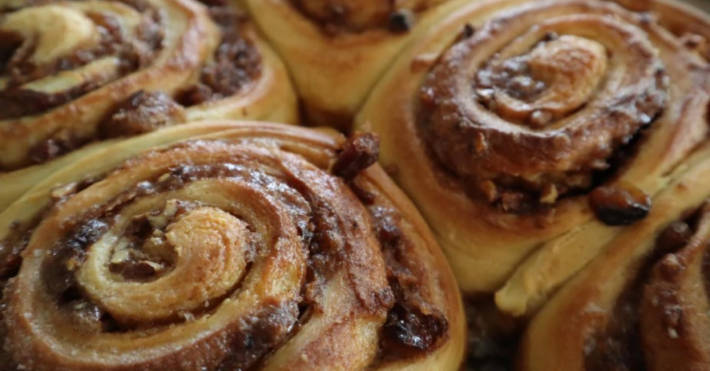 Cinnamon Rolls Frosting Without Cream Cheese